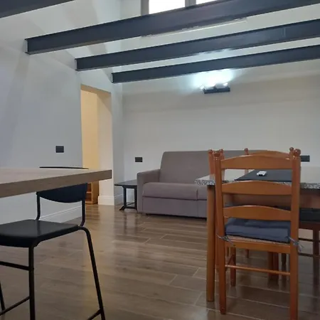 Nelle Favole, E Prázdninový dům Castellabate